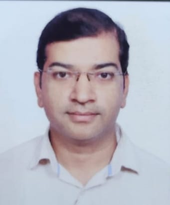 team-image